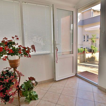 Apartments Zdenka - Garden Terrace Barbat na Rabu Dış mekan fotoğraf