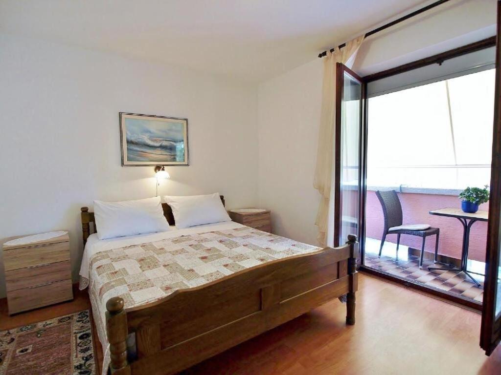 Apartments Zdenka - Garden Terrace Barbat na Rabu Dış mekan fotoğraf