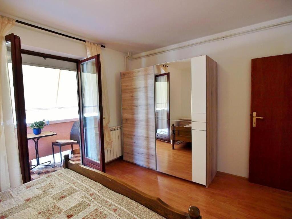Apartments Zdenka - Garden Terrace Barbat na Rabu Dış mekan fotoğraf