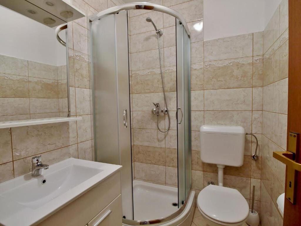 Apartments Zdenka - Garden Terrace Barbat na Rabu Dış mekan fotoğraf